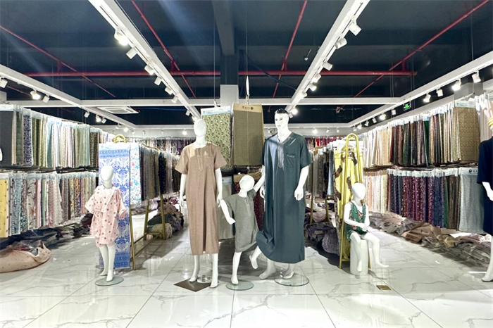 寻商机、拓市场！2026柯桥春季国际纺博会参展商全力备展