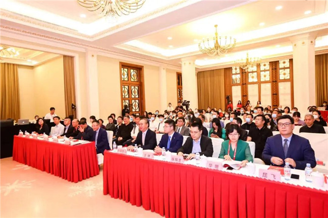 2021中国品牌发展国际论坛——纺织服装行业品牌建设分论坛在沪举办
