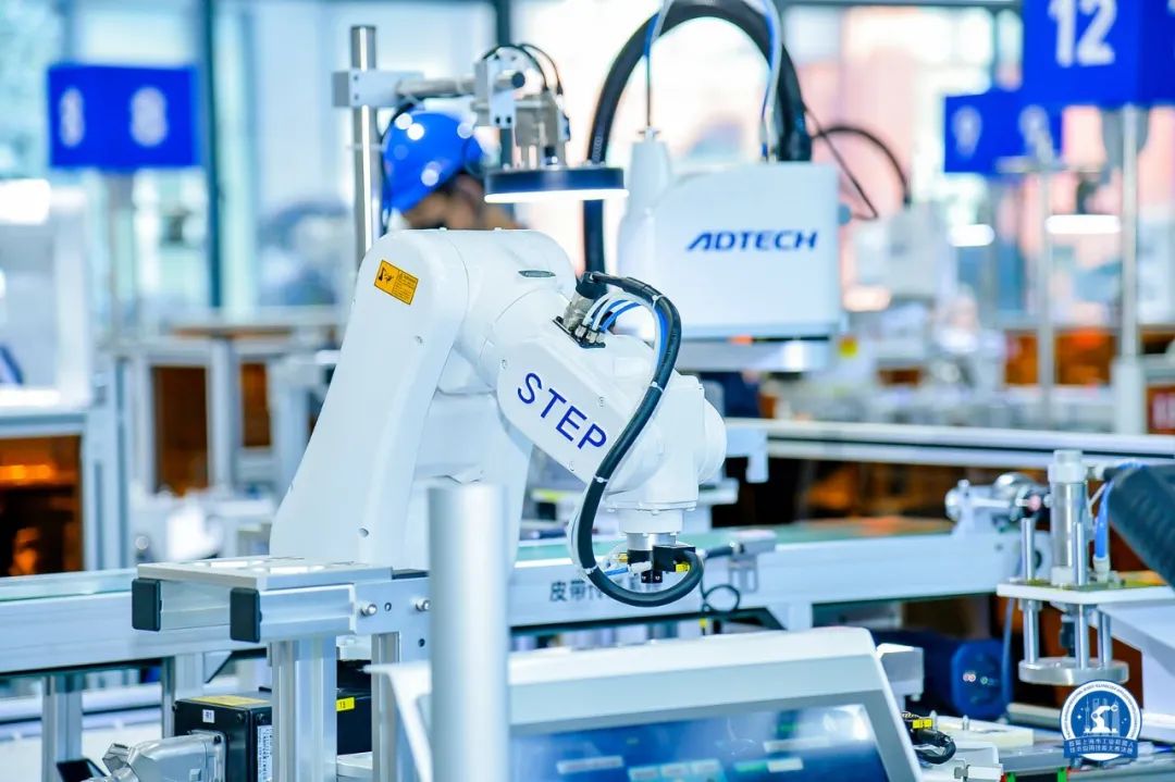 17部门开展“机器人+”应用行动　甄选纺织等制造业10个重点领域