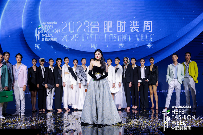将精典无限传承——英帝莱克·智敬精典高级定制发布秀